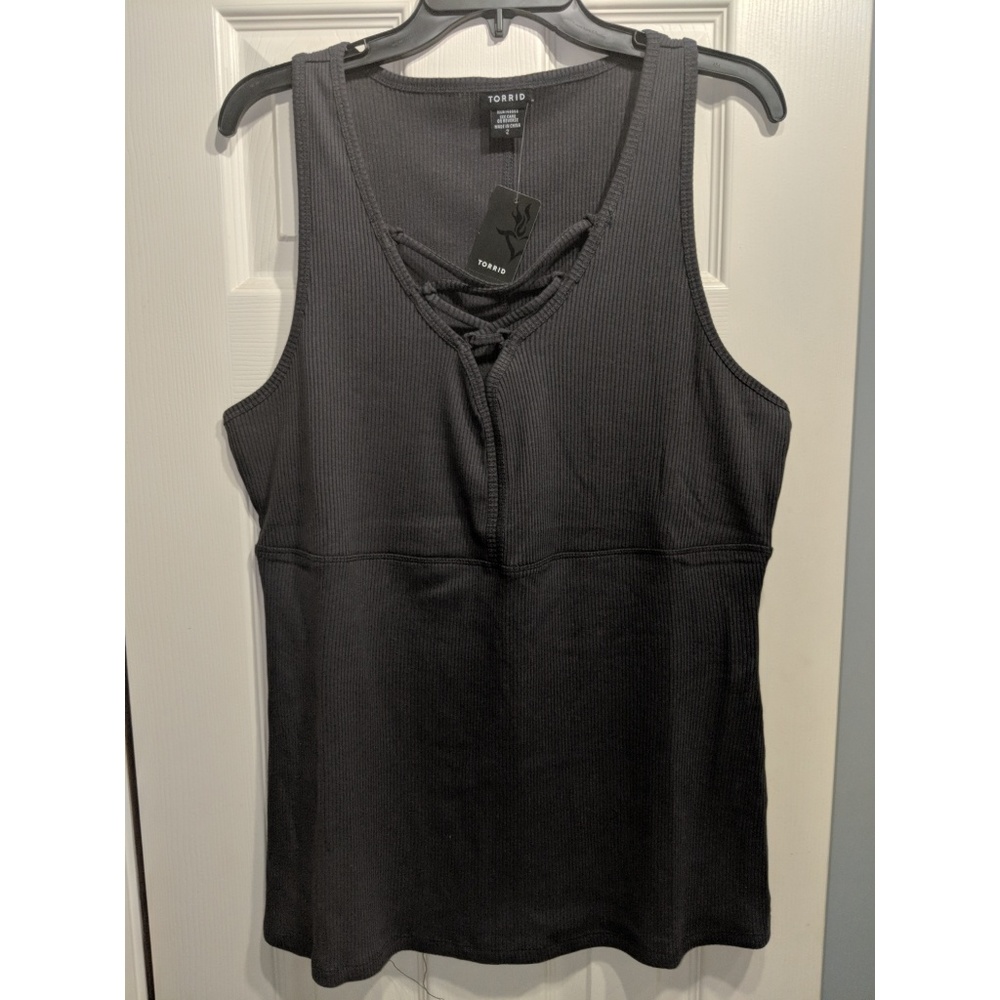 NWT Torrid Grey Ribbed Lace Up Tank Top Size 2